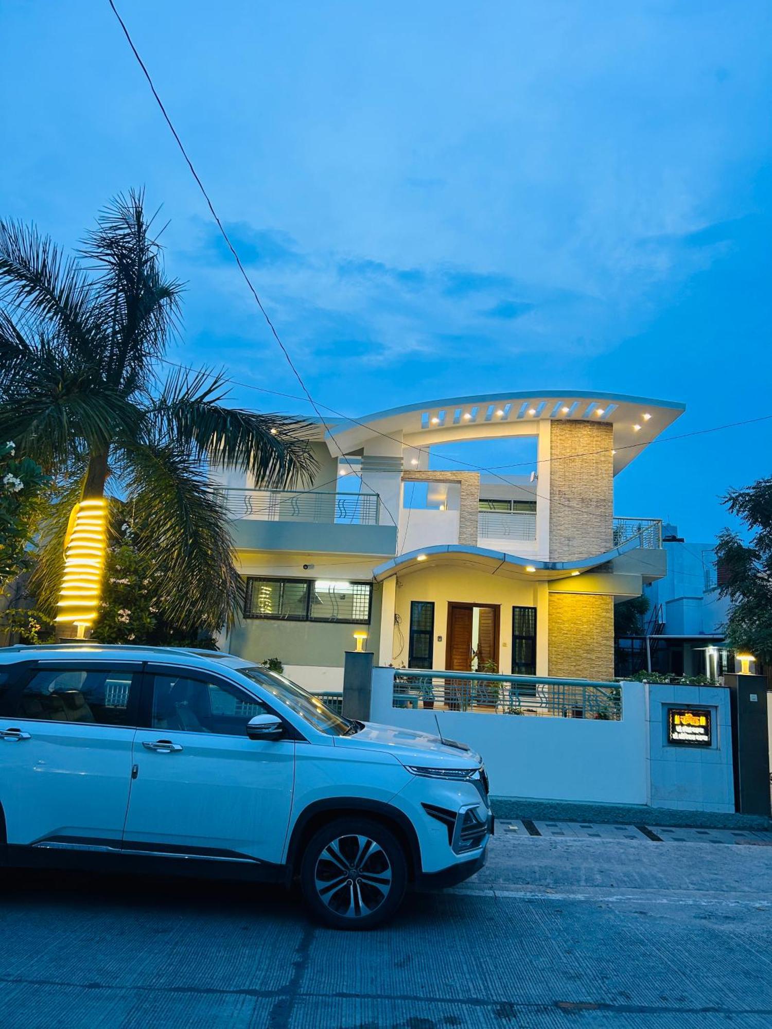 Private & Elegant 3Bhk Villa, Hillside Hideaway, 10 Mins From Mh Bus Stand Aurangābād Esterno foto